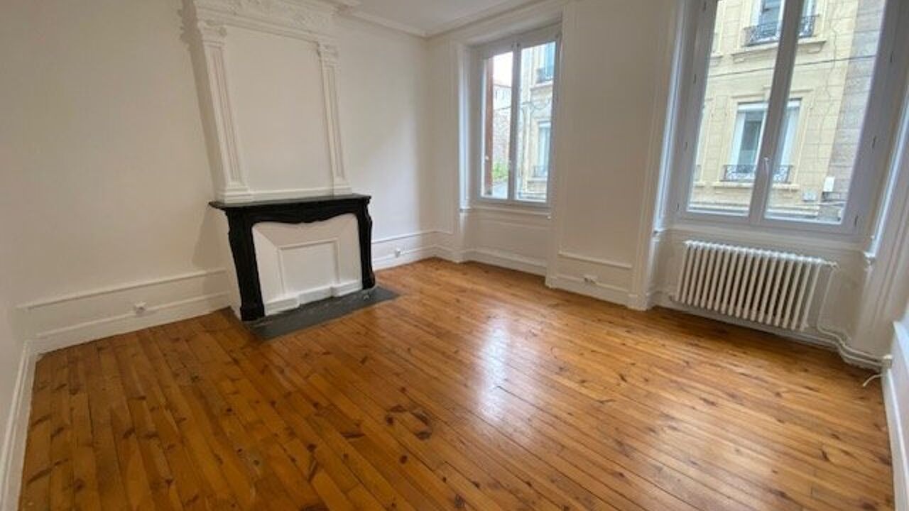 appartement 4 pièces 100 m2 à louer à Saint-Étienne (42000)