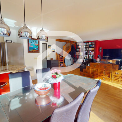 Appartement 4 pièces 370000 €