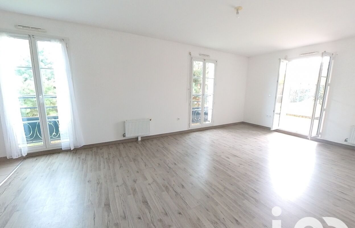 appartement 4 pièces 83 m2 à vendre à Saint-Pierre-du-Perray (91280)