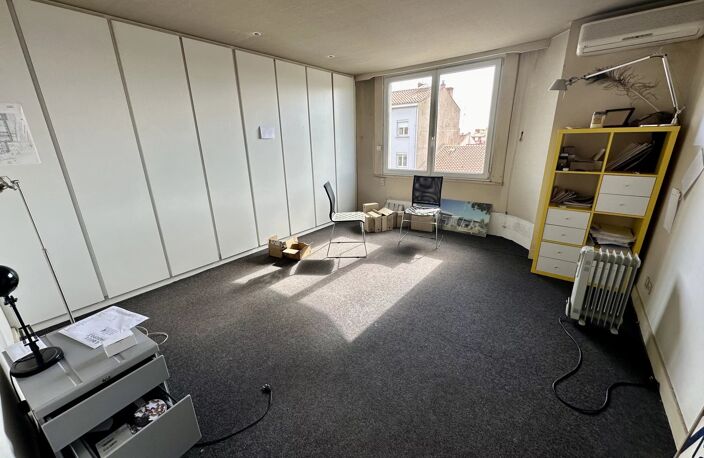 Bel appartement bourgeois de 127 m2, 3 ieme étg sur 4 — photo 2