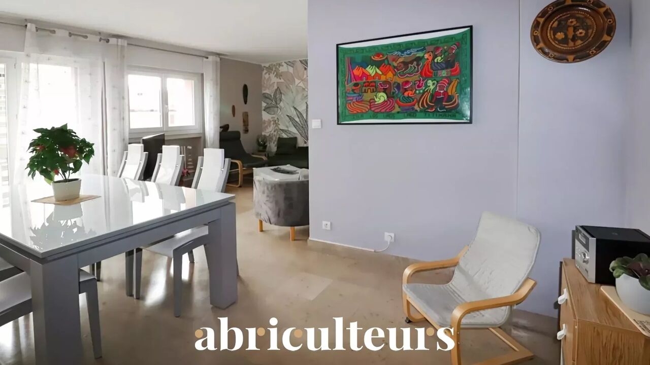 appartement 3 pièces 75 m2 à vendre à Saint-Étienne (42000)