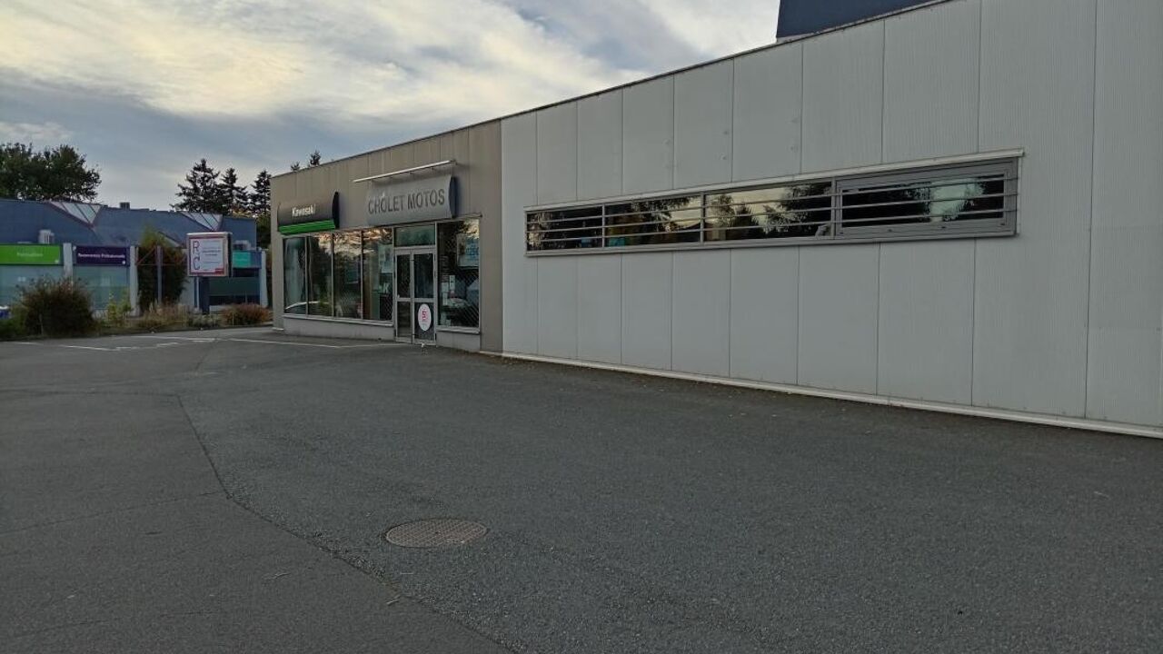 commerce  pièces 920 m2 à louer à Cholet (49300)