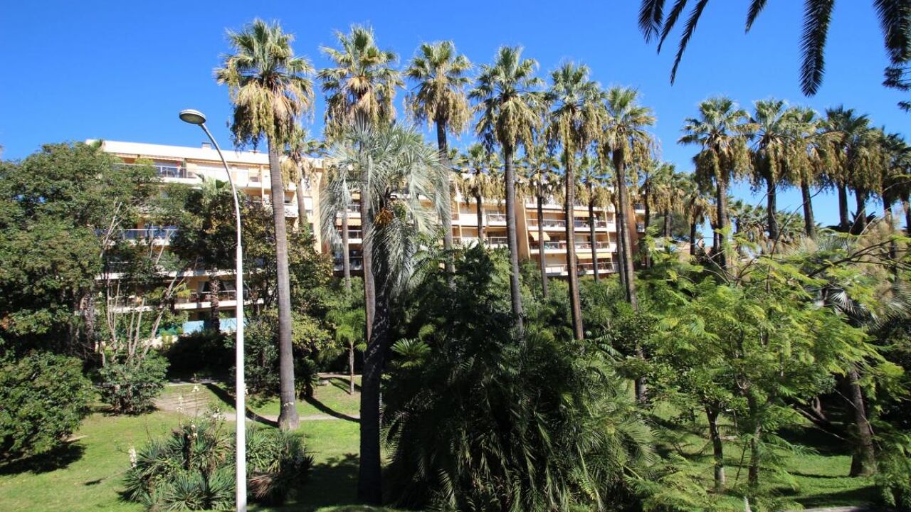 appartement 3 pièces 85 m2 à vendre à Nice (06200)