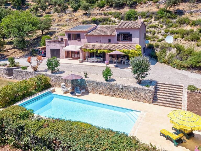 Les Arcs sur Argens Maison Familliale avec Piscine Chauffée au Calme absolu — photo 1
