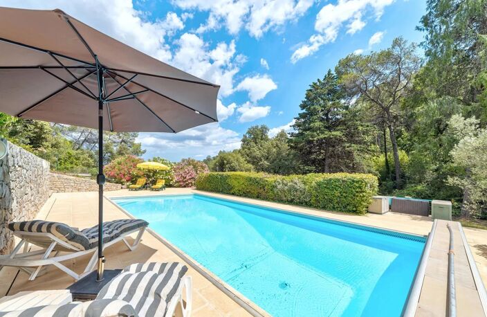 Les Arcs sur Argens Maison Familliale avec Piscine Chauffée au Calme absolu — photo 2