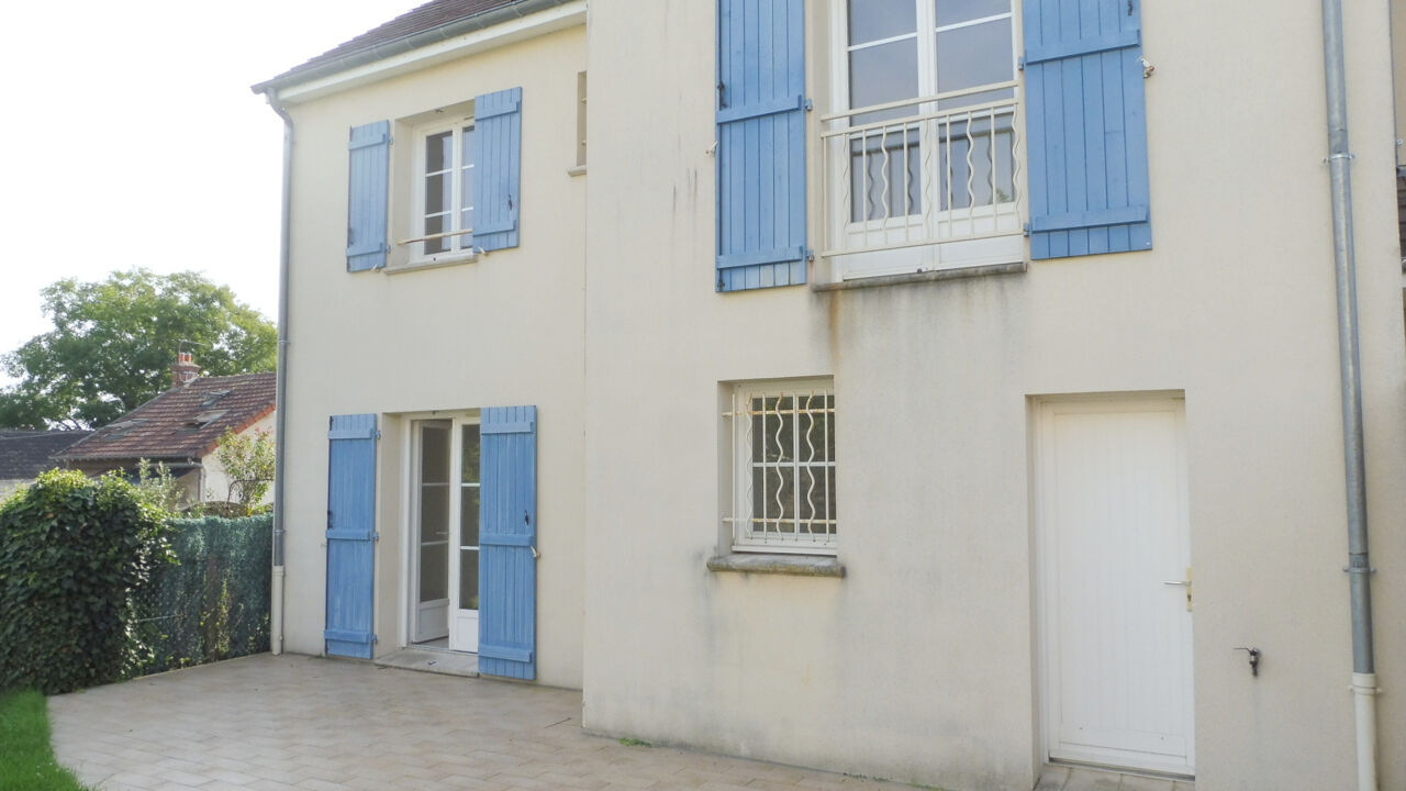 maison 5 pièces 110 m2 à vendre à Moret-Loing-Et-Orvanne (77250)