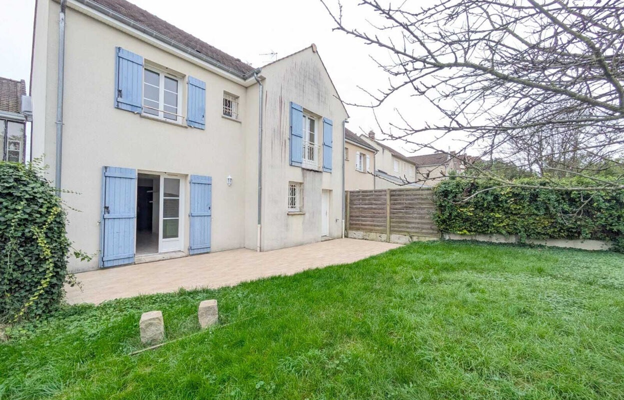 maison 5 pièces 110 m2 à vendre à Moret-Loing-Et-Orvanne (77250)