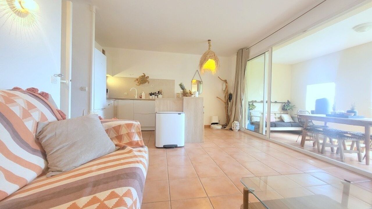 appartement 2 pièces 42 m2 à vendre à Mallemort (13370)