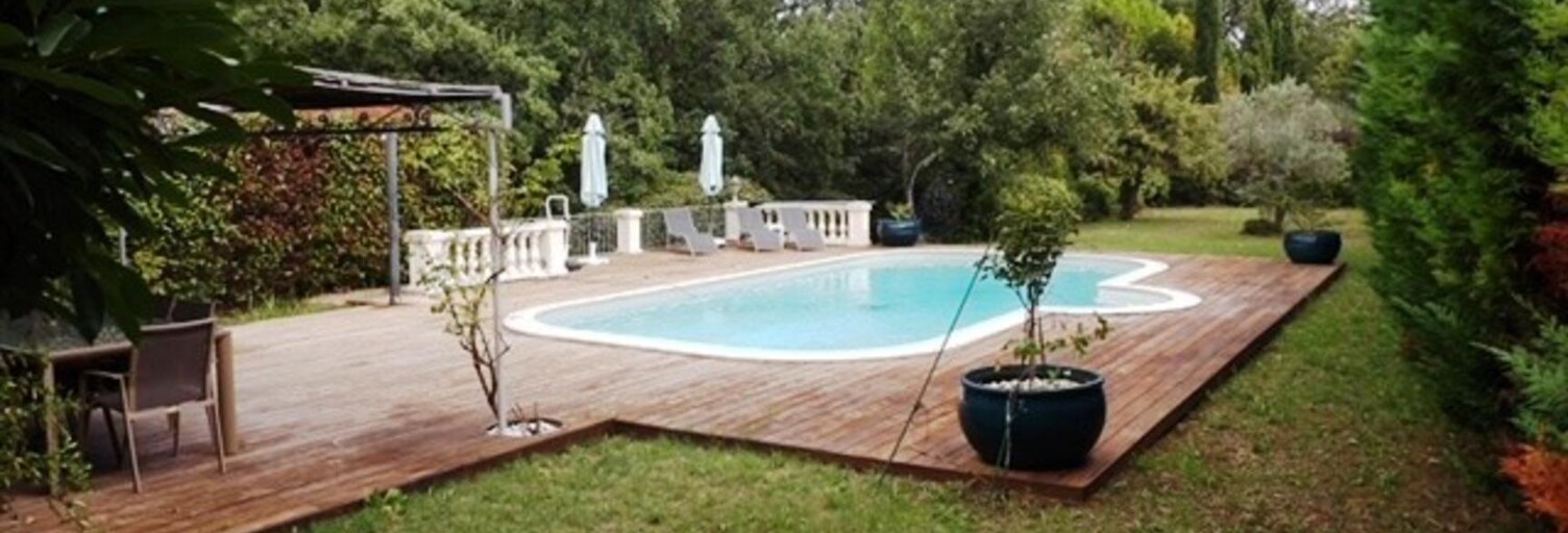 Maison 6 Pièces 145 m² à vendre à Tourrettes (83440)