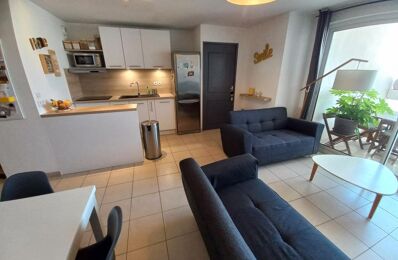 location appartement 750 € CC /mois à proximité de Mèze (34140)