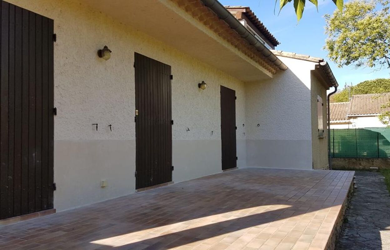 maison 5 pièces 153 m2 à louer à Carpentras (84200)