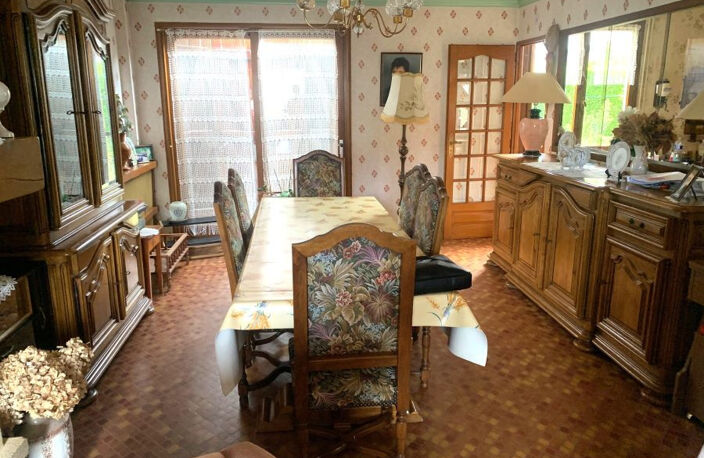 Maison de 105m2 située au calme, dans une impasse, à rénover — photo 5