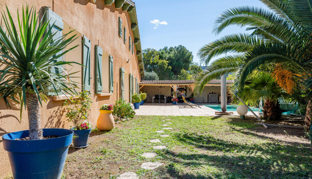 Villa / Maison 6 pièces  à vendre Aubagne 13400