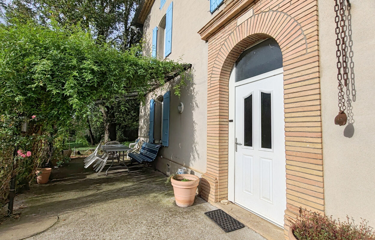 maison 7 pièces 235 m2 à vendre à Gaillac (81600)