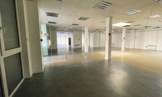 Commerce  110 m² à louer à Saint-Junien (87200)