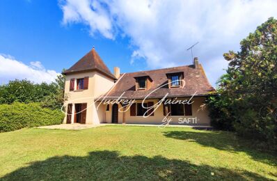 vente maison 249 250 € à proximité de Neuville-de-Poitou (86170)