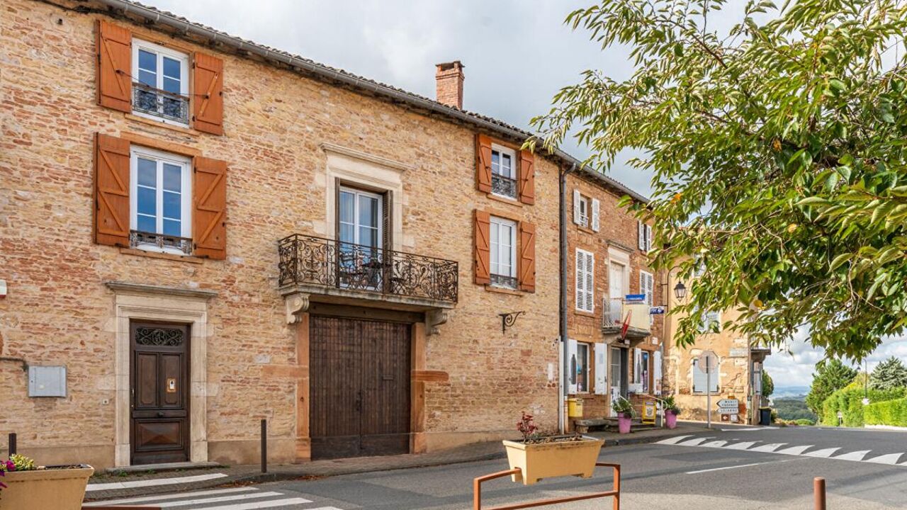 maison 6 pièces 225 m2 à vendre à Lachassagne (69480)