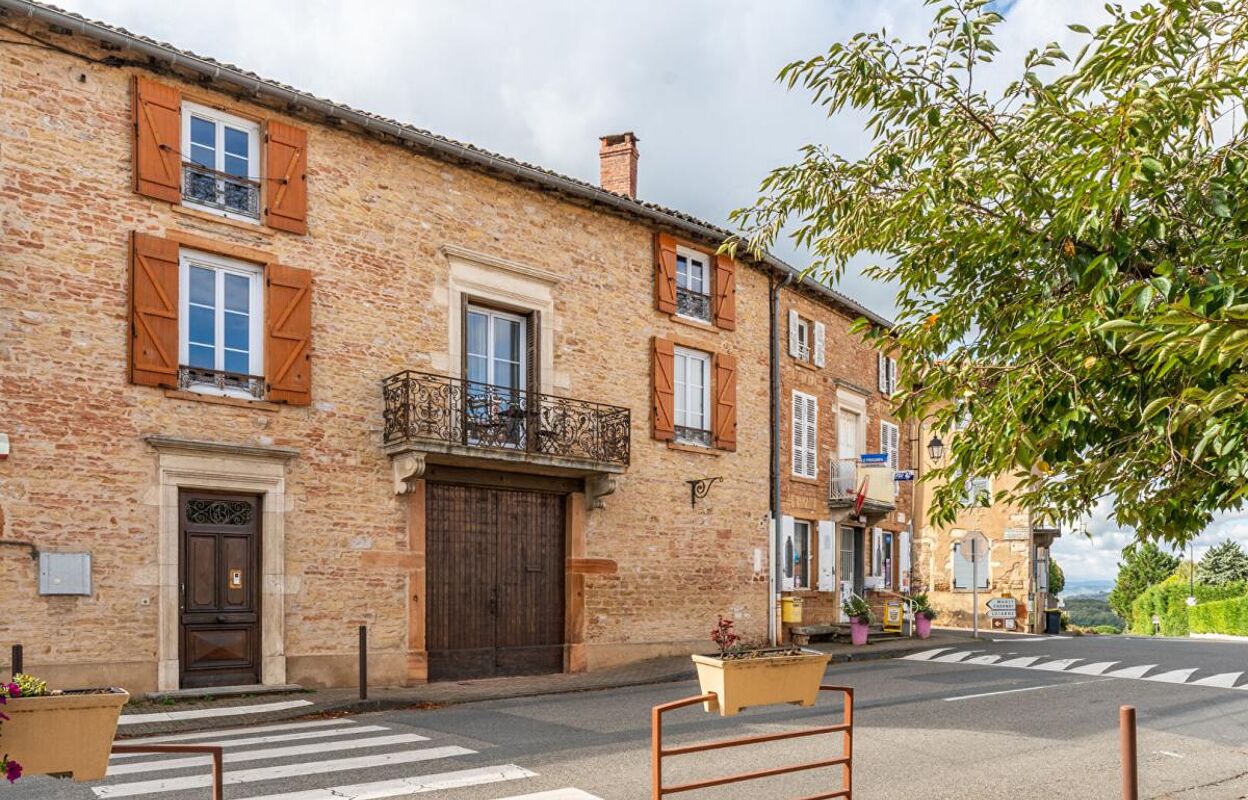 maison 6 pièces 225 m2 à vendre à Lachassagne (69480)