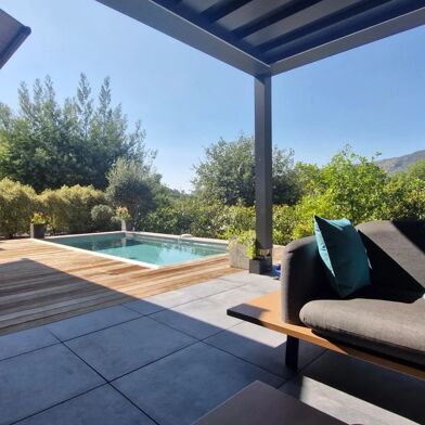 Maison 4 pièces 595000 €