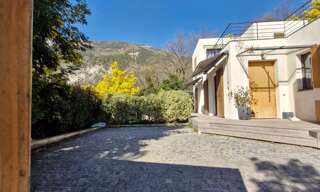 Maison 4 Pièces 132 m² à vendre à Coaraze (06390)