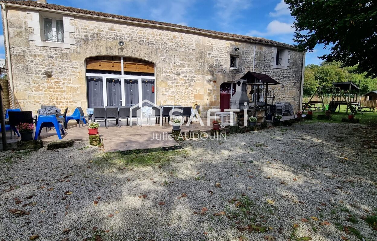 maison 16 pièces 427 m2 à vendre à Saint-Quantin-de-Rançanne (17800)