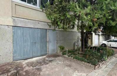 vente garage 18 000 € à proximité de Domazan (30390)