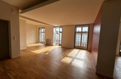 vente appartement 794 375 € à proximité de Nantes (44200)