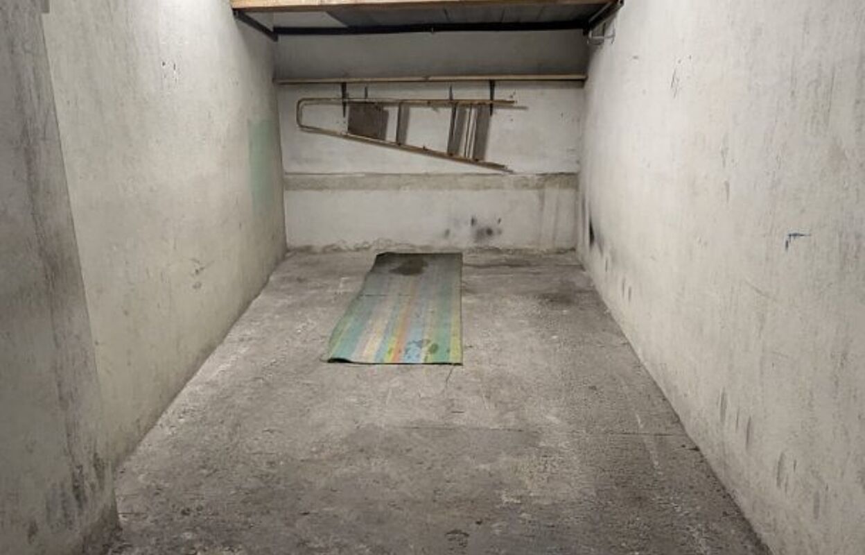 garage  pièces 11 m2 à vendre à Nice (06000)