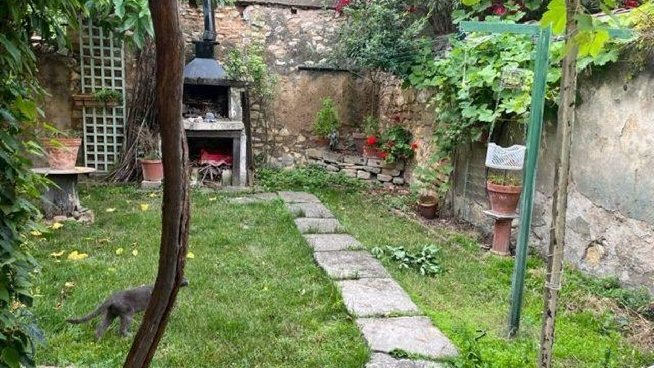 immeuble  pièces 150 m2 à vendre à Nîmes (30000)