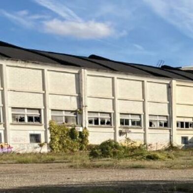 Commerce  3000000 €