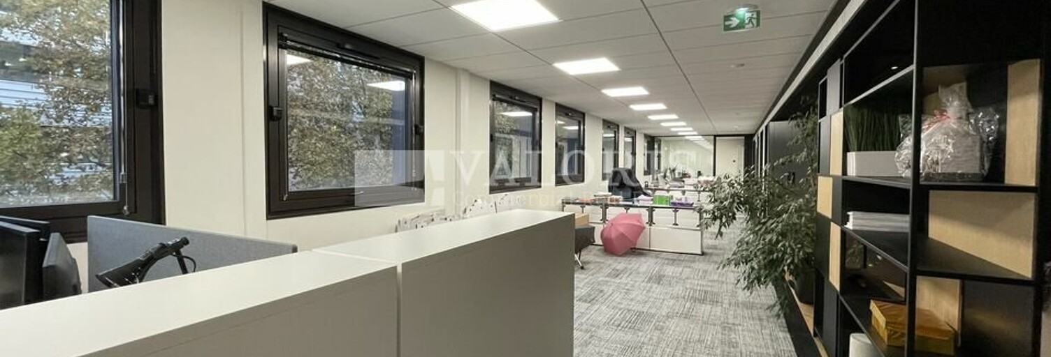 Bureau  780 m² à louer à Lyon 6 (69006)