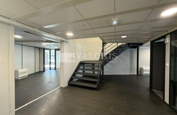 BUREAUX à LOUER — photo 5