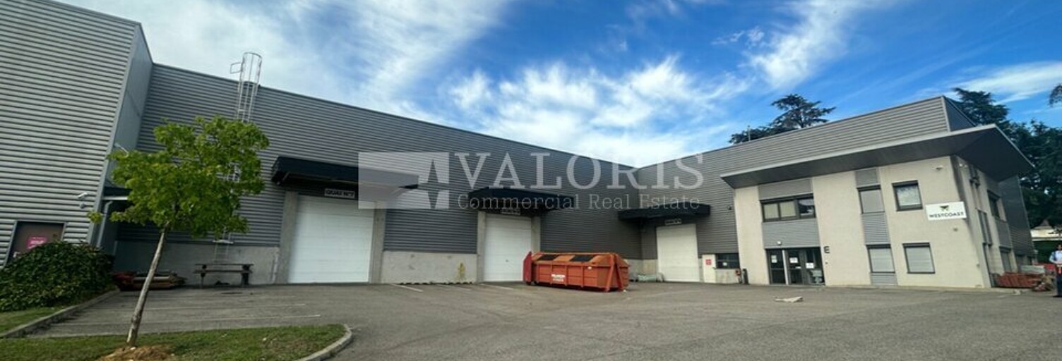 Commerce  6065 m² à louer à Saint-Priest (69800)