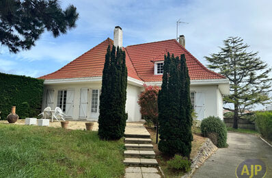 vente maison 1 260 600 € à proximité de Brem-sur-Mer (85470)