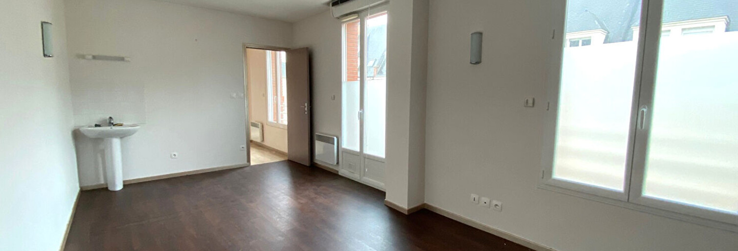 Bureau  36 m² à louer à Évreux (27000)