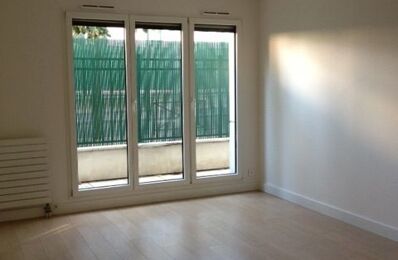 location appartement 1 998 € CC /mois à proximité de Le Blanc-Mesnil (93150)