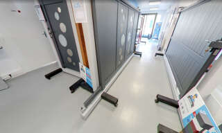 Commerce  258 m² à louer à Lons-le-Saunier (39000)