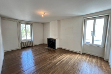 Appartement 4 pièces 160000 €