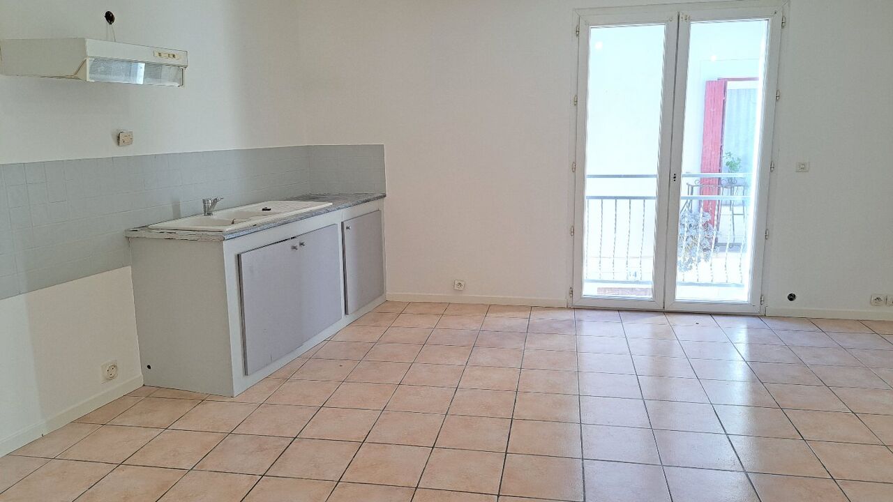 appartement 2 pièces 59 m2 à vendre à Mèze (34140)