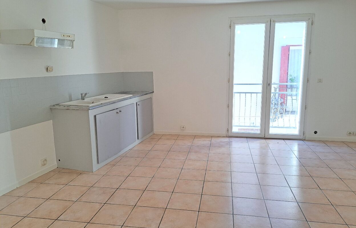 appartement 2 pièces 59 m2 à vendre à Mèze (34140)