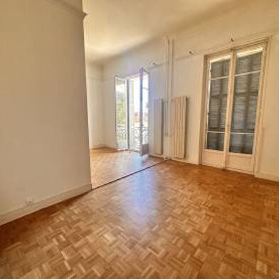 Appartement 4 pièces 82 m²