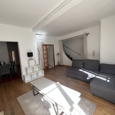 Maison 5 pièces 140 m²