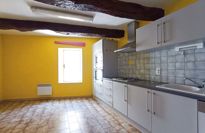 À Vendre : Charmante Maison de Village à Montmeyan, Proche d — photo 2