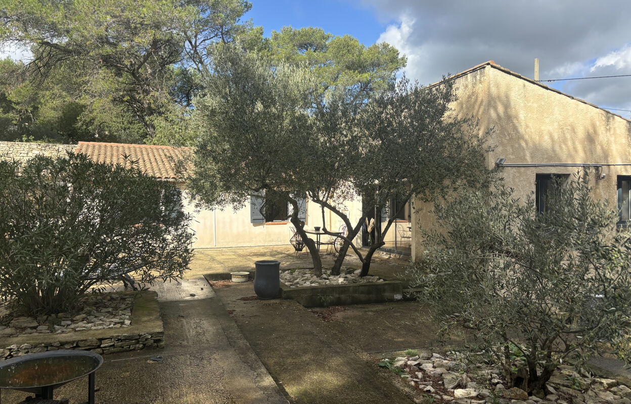 maison 4 pièces 120 m2 à vendre à Nîmes (30900)