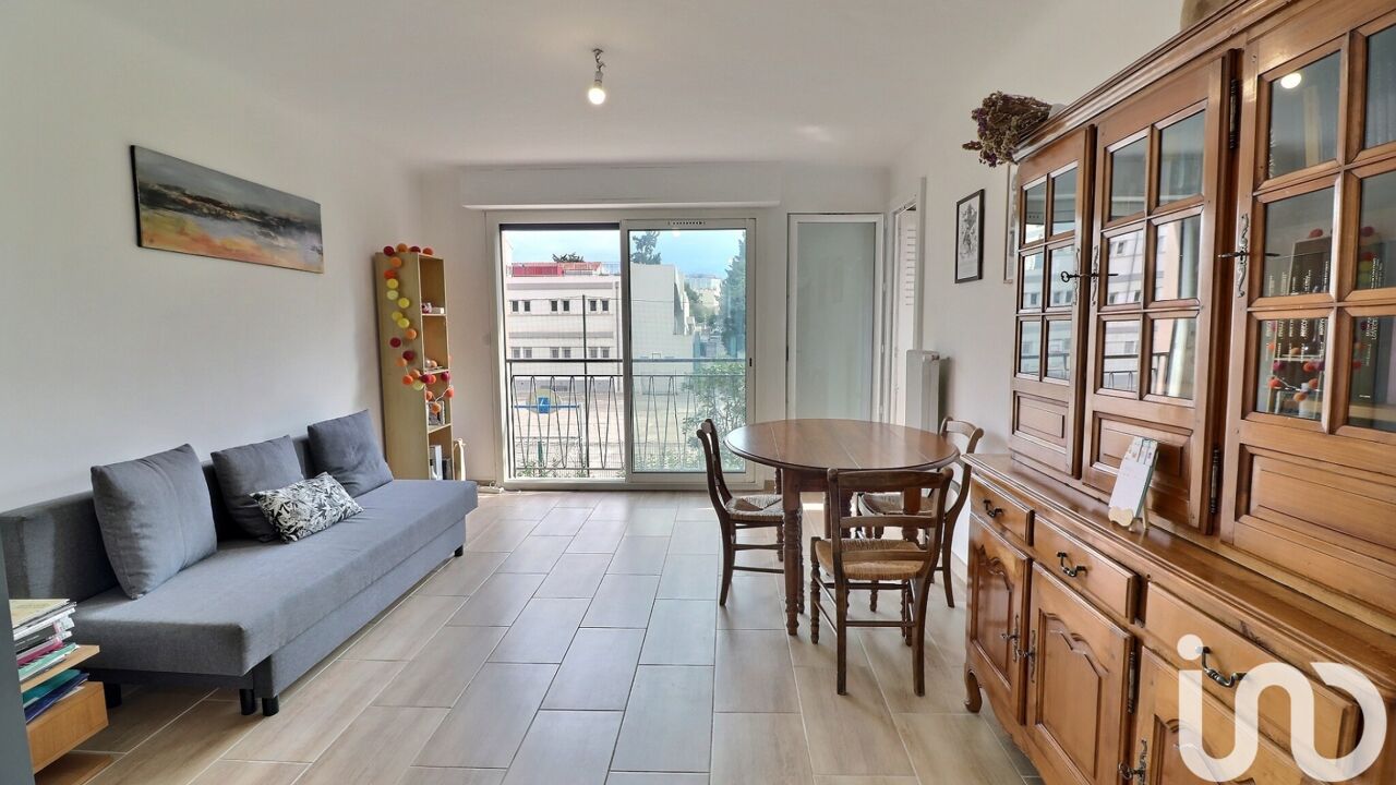 appartement 3 pièces 55 m2 à vendre à Marseille 10 (13010)