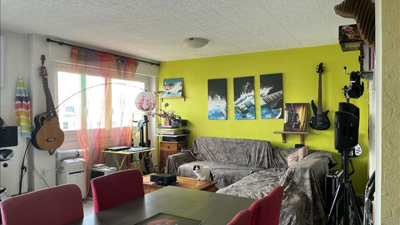 appartement 3 pièces 79 m2 à vendre à Décines-Charpieu (69150)