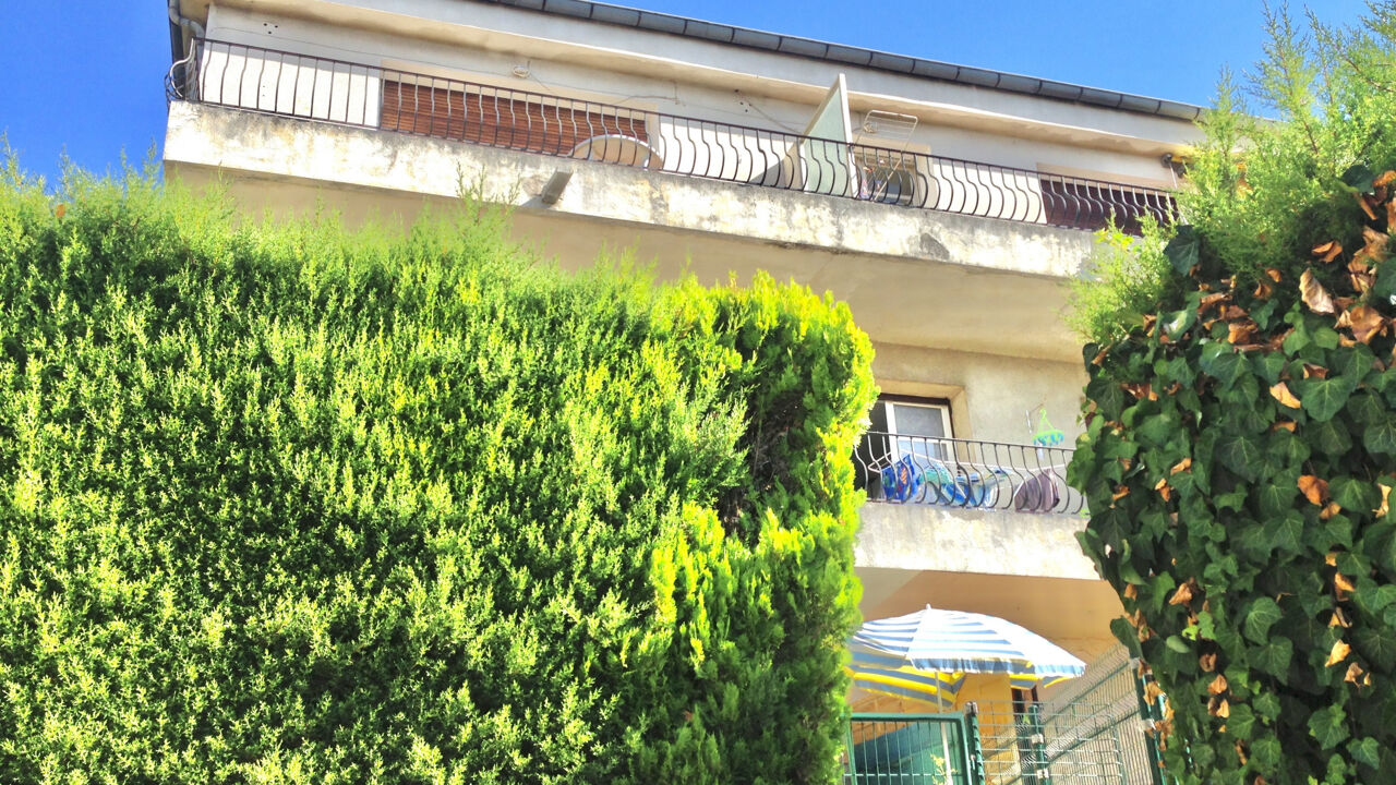 immeuble  pièces 321 m2 à vendre à Cannes (06400)