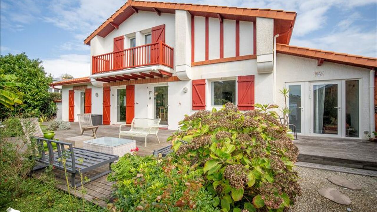 maison 7 pièces 170 m2 à vendre à Biarritz (64200)