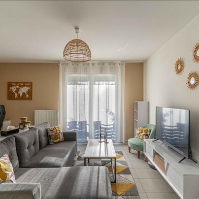 Appartement 3 pièces 223650 €