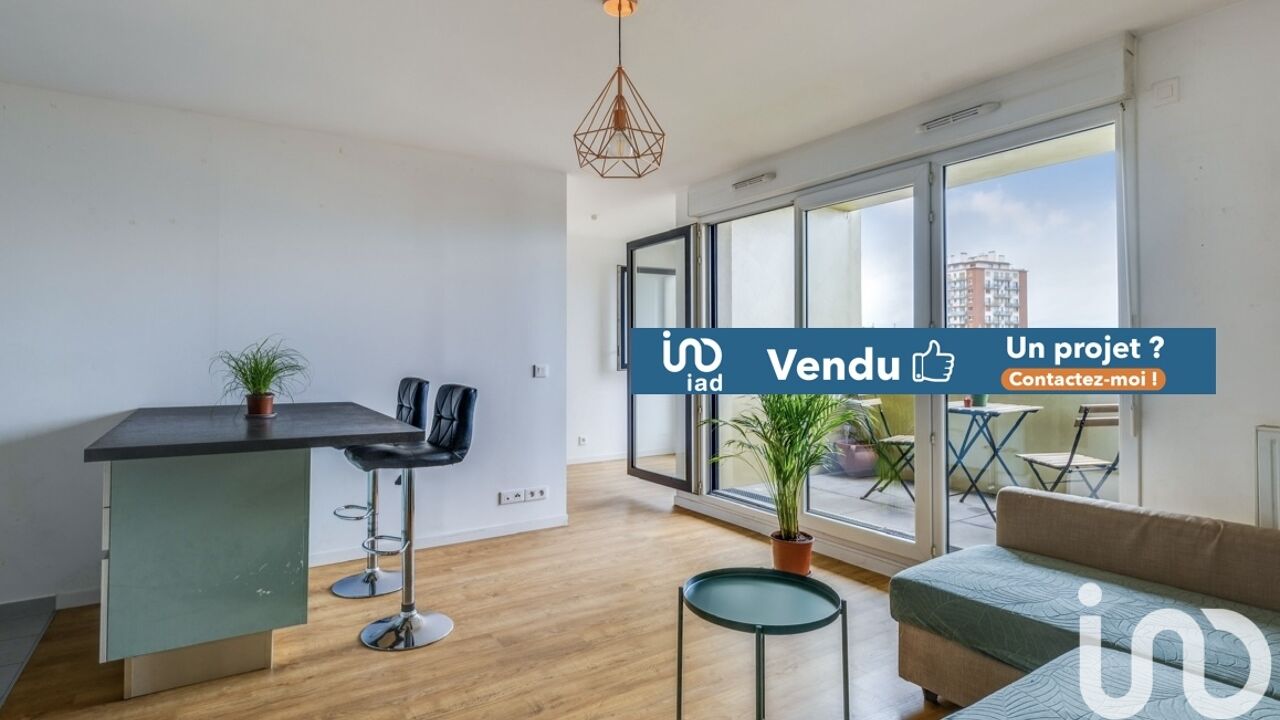 appartement 3 pièces 49 m2 à vendre à Pantin (93500)